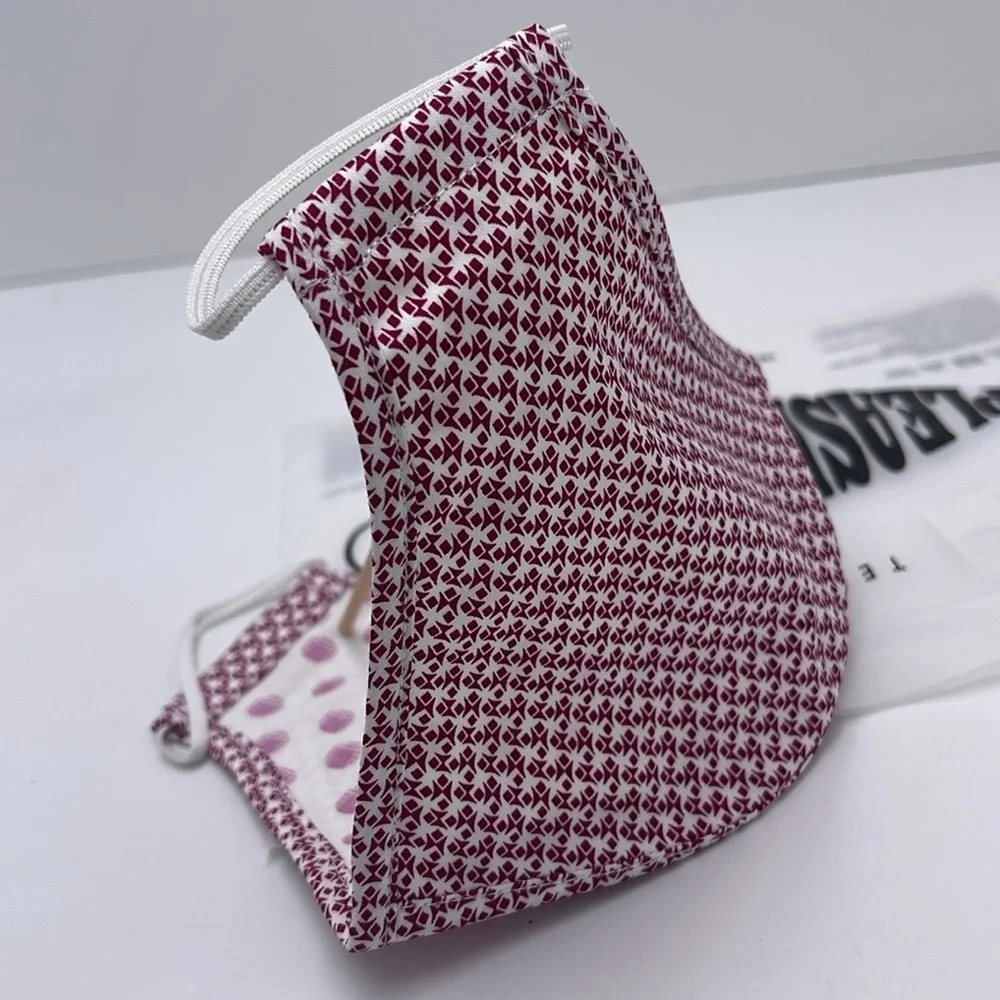 Red and White Patterned Face Mask TED BAKER LONDON Reversible Reusable NWT